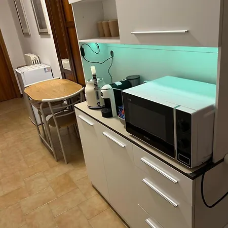 Simple Rooms, For Rent